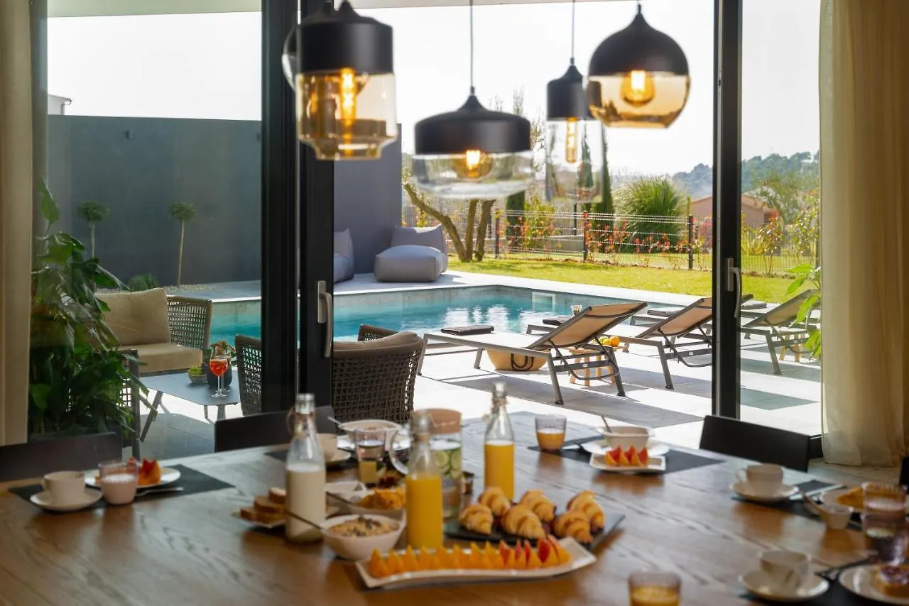 Luxury Villa Aruna Pula 0*,